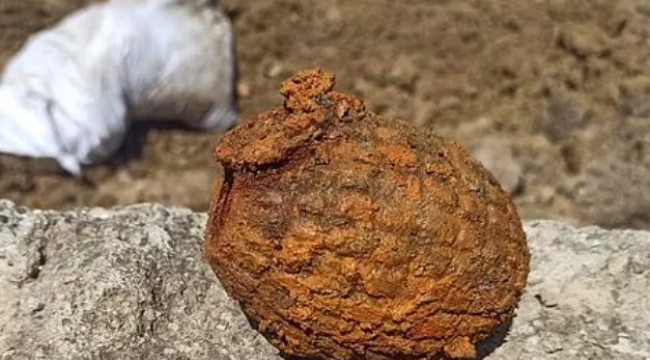 Balıkesir'deki bir kazıda 831 bomba bulundu