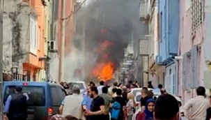 Bursa'da, evlerin arasına eğitim uçağı düştü