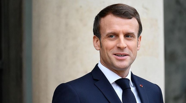 Fransa'da ilk turun galibi Macron oldu