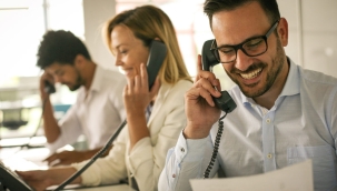 Google, konuşma kayıt uygulamalarını yasaklıyor