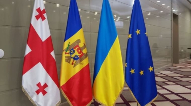 Gürcistan ve Moldova'nın AB üyelik süreci başladı