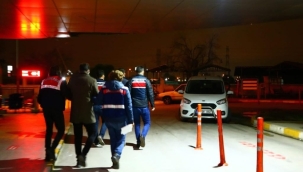 İzmir'de FETÖ operasyonunda 99 kişiye gözaltı 