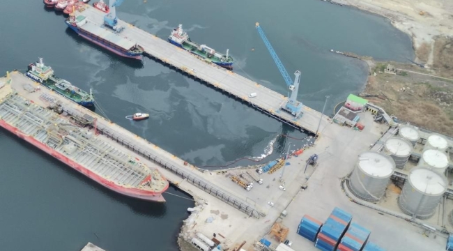 İzmit Körfezine petrol döken gemilere ceza kesildi