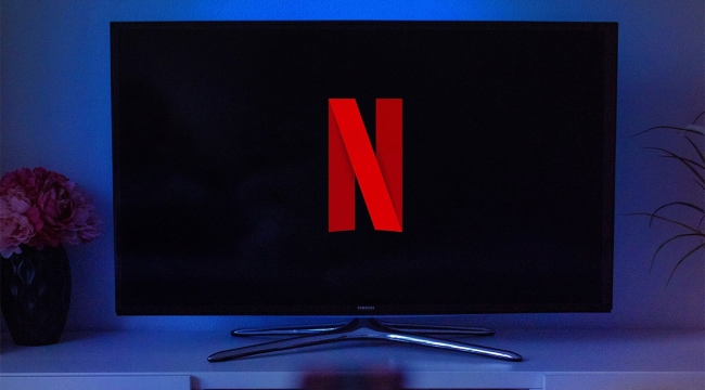 Netflix'in üyelik paketlerine zam geldi
