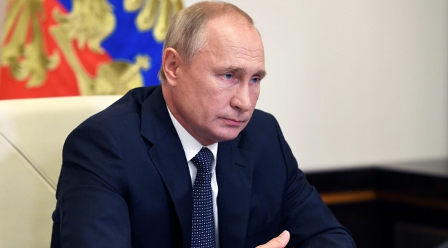 Putin: "Rus ekonomisi istikrar kazanıyor"