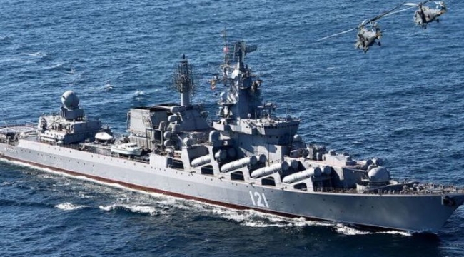 Ukrayna, Karadeniz'de bir Rus kruvazörünü vurdu