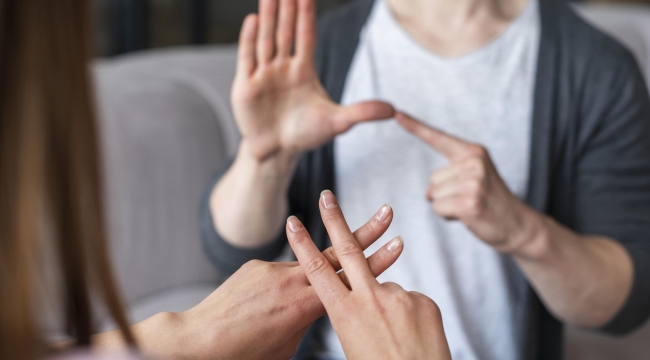 Yapay zeka Amerikan işaret dilini analiz edecek