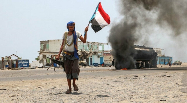 Yemen'de yönetim Başkanlık Konseyi'ne verildi
