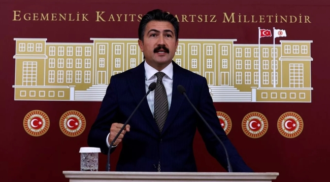 AK Partili Cahit Özkan görevden alındı