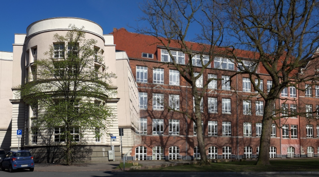 Almanya'da liseye arbaletli saldırı: 1 yaralı