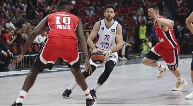 Anadolu Efes, Euroleague'de finale yükseldi