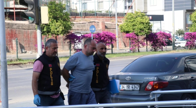 Antalya'da Ukraynalı baba 2 çocuğunu öldürdü