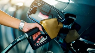 Benzine 1,43 TL, motorine 1,38 TL zam bekleniyor