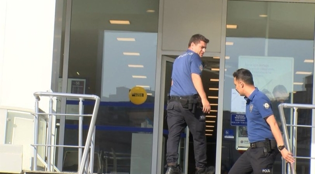 Beylikdüzü'nde banka soygunu: 80 bin dolar çalındı