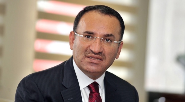 Bozdağ: "Tivit attı diye soruşturma açılan bir kişi yok"