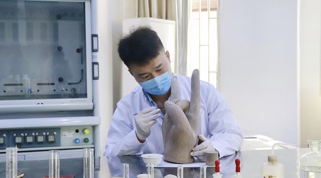 Çamur ve üreden yenilenebilir çimento üretildi