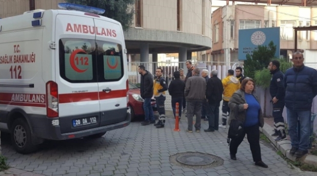 Denizli'de 65 lise öğrencisi yemekten zehirlendi