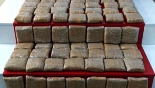 D.bakır Adliyesi'nde eroin satan katip hüküm giydi