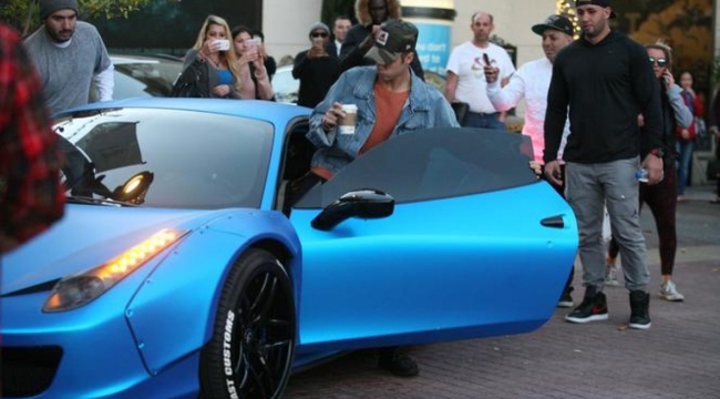 Ferrari Justin Bieber'a bir daha araba satmayacak