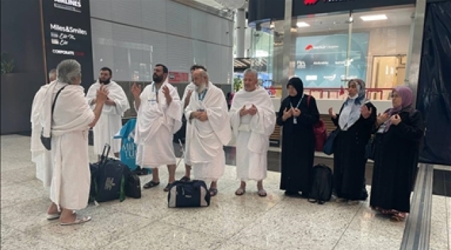 İki yıl aradan sonra ilk umre kafilesi