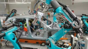 İlk Togg gövdesi robot üretim hattından çıktı