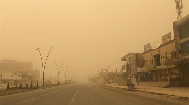 Irak'ta fırtına nedeniyle eğitime ara verildi