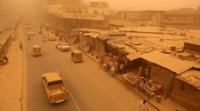 Irak'ta kum fırtınası 4 bin kişiyi hastanelik etti