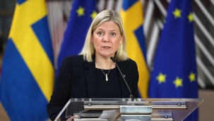 İsveç: "Teröre para ya da silah vermiyoruz"