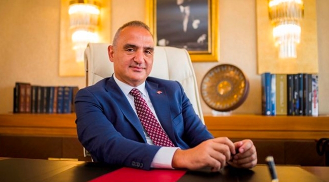 Kapıları yenilen Ayasofya tadilatla yenilenecek