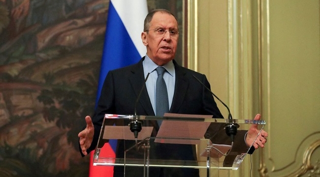Lavrov: "Suriye yönetimine destek olacağız"