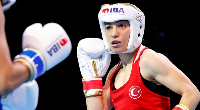 Milli Boksör Ayşe Çağırır dünya şampiyonu oldu