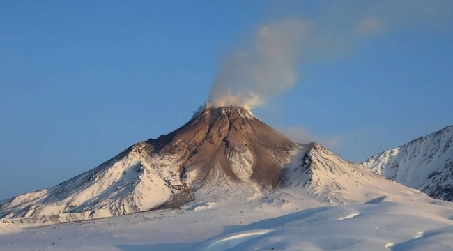 Rusya'da Bezymianny Yanardağı faaliyete geçti