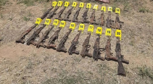 Şırnak'ta toprağa gömülü 21 tüfek bulundu