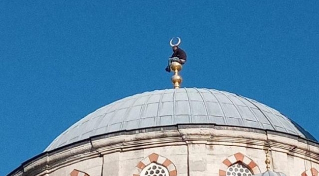 Şişli Camii'nde ilginç intihar girişimi