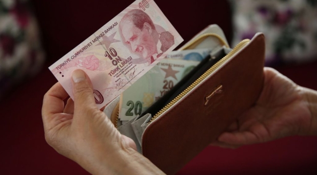 TÜRK-İŞ: 4 kişilik ailenin açlık sınırı 6 bin 17 TL