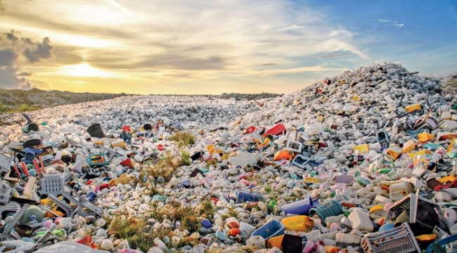 Yapay zeka, plastiği ayrıştıran enzim tasarladı