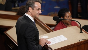 Yunanistan: "Kıbrıs'ta iki devletli çözüme karşıyız"