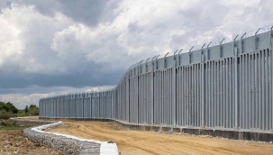 Yunanistan, Türkiye sınırındaki beton çiti uzatacak