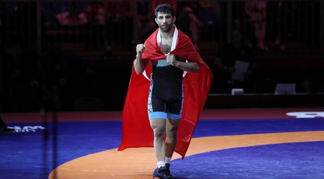 Akdeniz Oyunları'nda güreşte iki altın madalya 