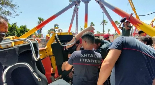 Antalya'da lunaparkta feci kaza: 3 çocuk yaralı