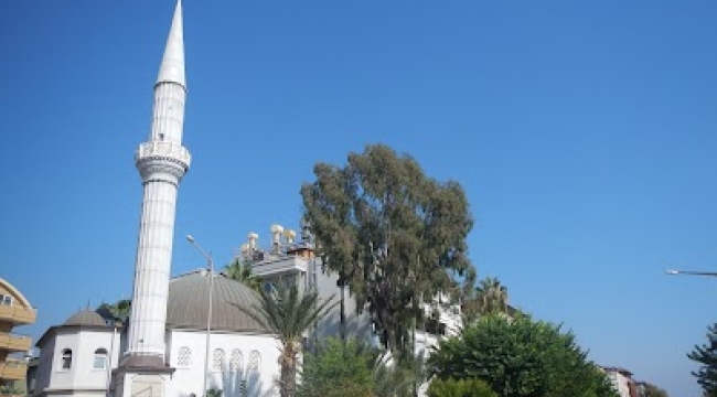 Antalya'da namaz bahanesiyle hırsızlık 