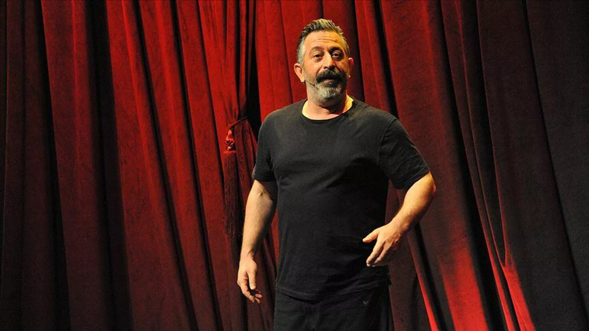 Cem Yılmaz: "Yeni film için hazırlıklara başladım"