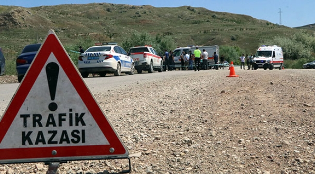 DEDAŞ ekipleri kaza yaptı: 3 ölü, 2 yaralı
