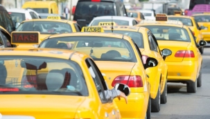 Elazığ'da taksiciler yakıt zamlarını protesto etti