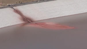 Erzincan'da 20 tonluk siyanür borusu patladı