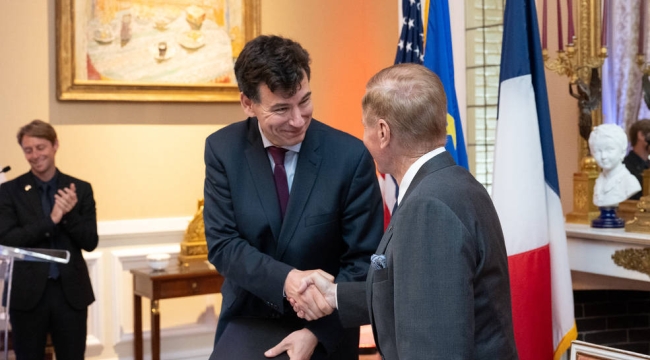 Fransa, NASA'nın Artemis Programı'na katıldı