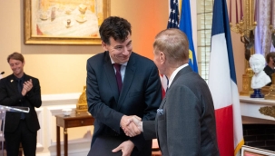 Fransa, NASA'nın Artemis Programı'na katıldı