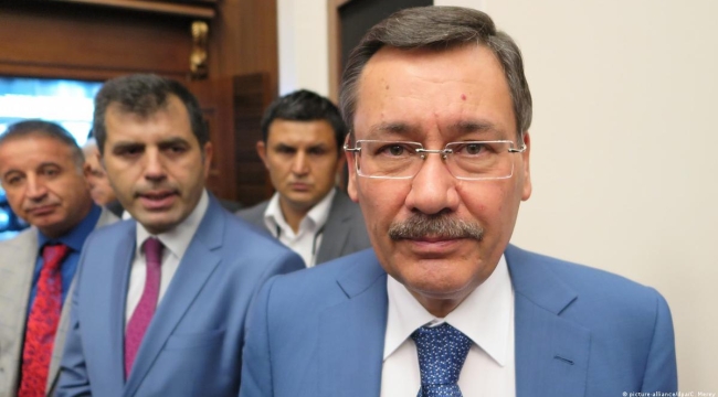 Gökçek: "Jelibon rezervi fake değil, resmî şey"