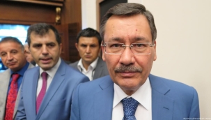 Gökçek: "Jelibon rezervi fake değil, resmî şey"