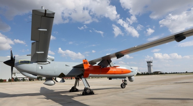 Hedef uçak "Şimşek", ANKA İHA'ya entegre edildi